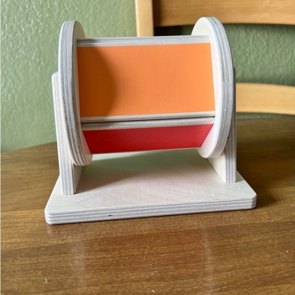 Lovevery spinning rainbow
